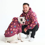 Weihnachts-Hoodie – Zuckerstangen-Bäume